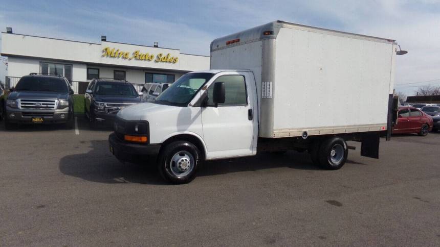 2009 Chevrolet Express Commercial Cutaway 3500 Work Van — Chassis Cab Truck — 160,252 mi — Cincinnati, OH