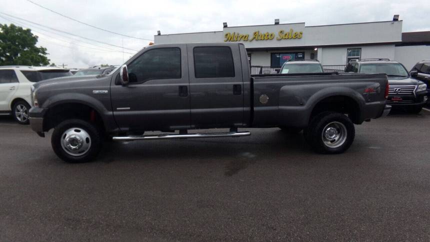 2006 Ford Super Duty F-350 Amarillo — Pickup Truck — 208,048 mi — Cincinnati, OH