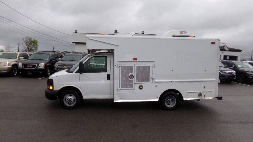 2007 GMC Savana Commercial Cutaway C7L — Chassis Cab Truck — 33,147 mi — Cincinnati, OH