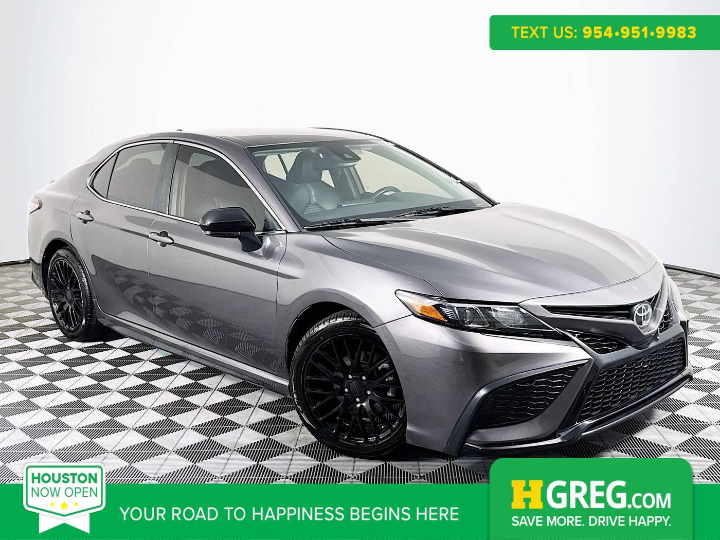 2022 Toyota Camry SE — Sedan — 74,694 mi — Houston, TX