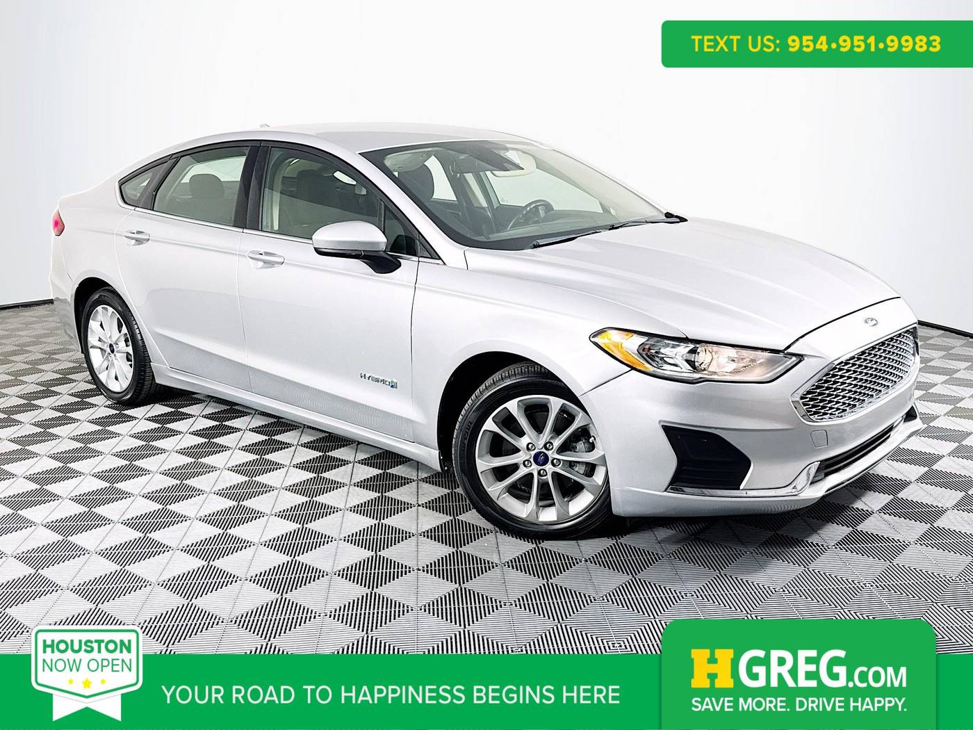 2019 Ford Fusion Hybrid SE — Sedan — 74,833 mi — Houston, TX