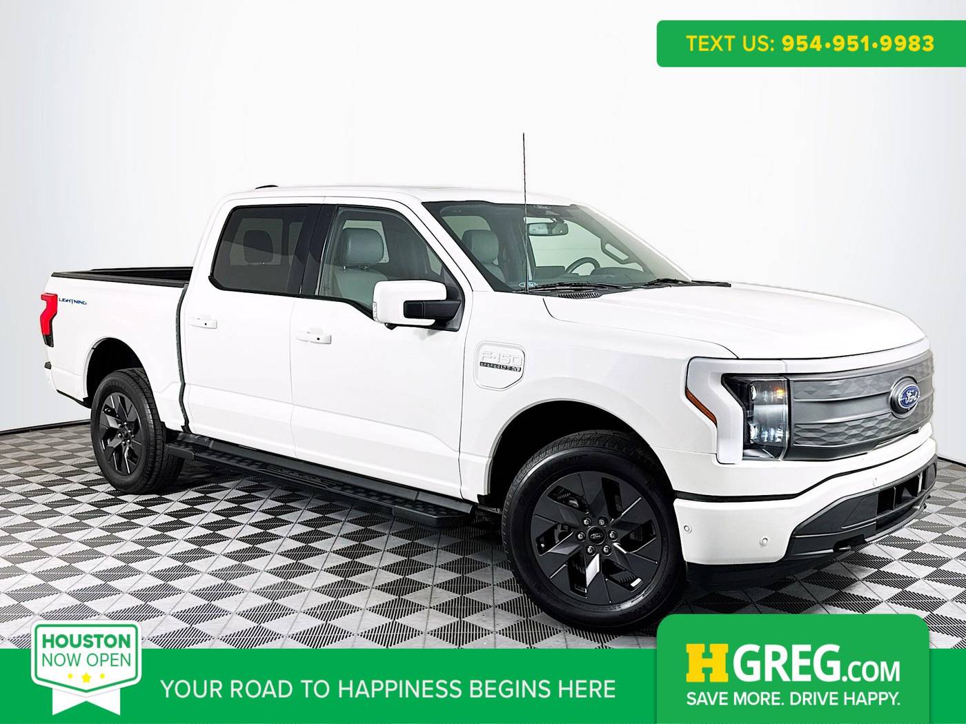 2022 Ford F-150 Lightning LARIAT — Pickup Truck — 29,675 mi — Houston, TX