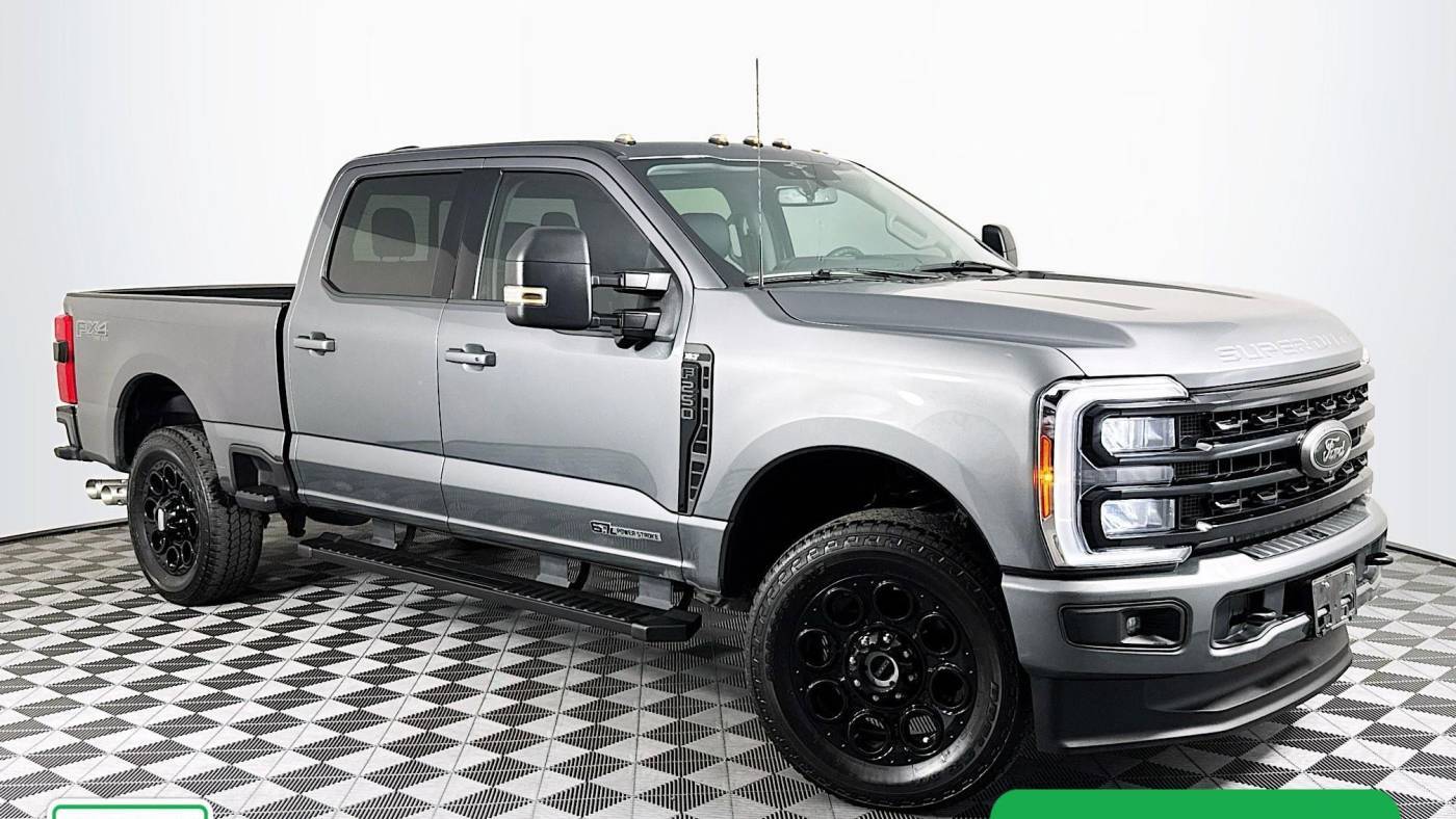 2023 Ford Super Duty F-250 XLT — Pickup Truck — 13,579 mi — Houston, TX