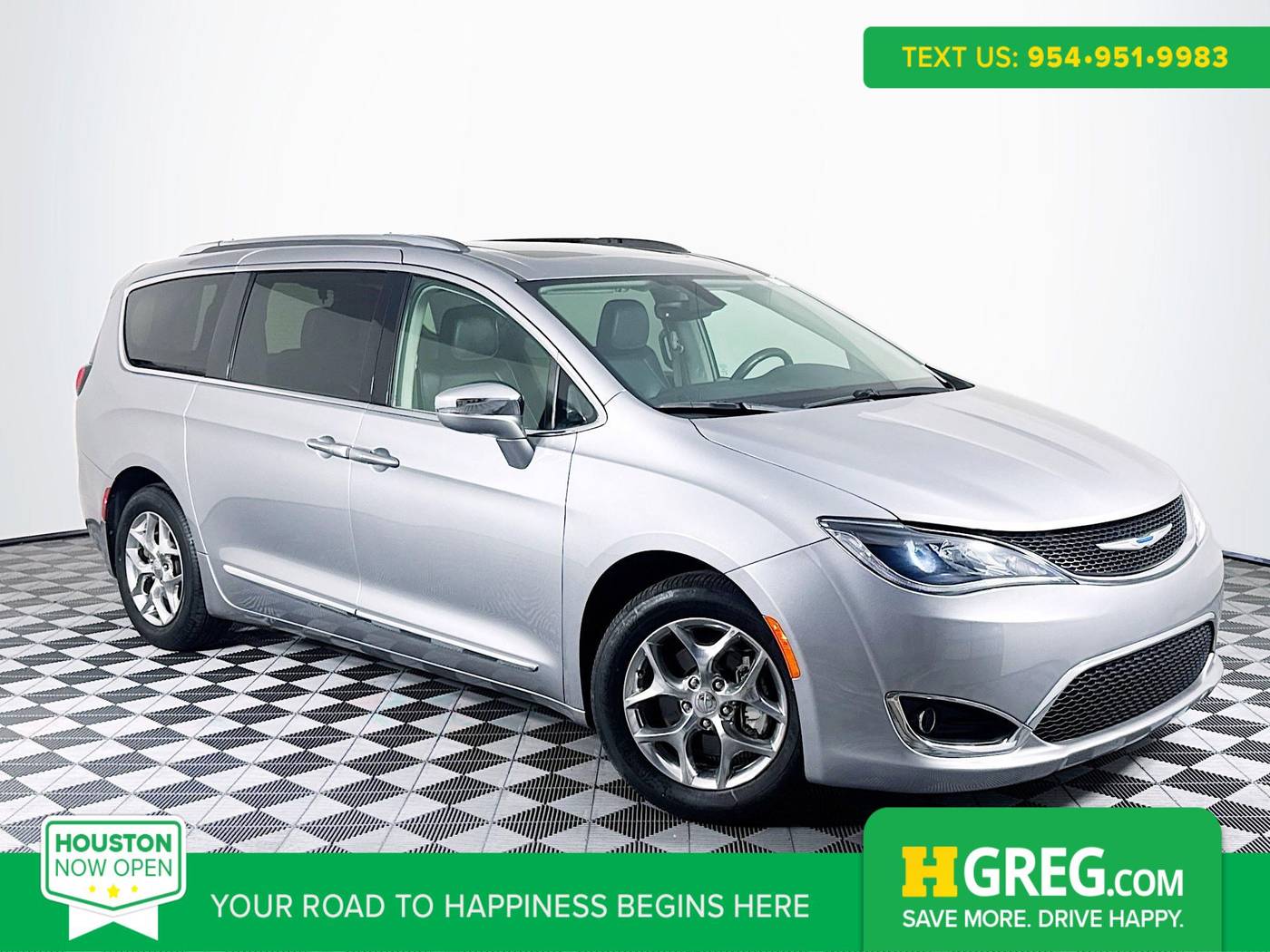 2018 Chrysler Pacifica Limited — Minivan — 48,099 mi — Houston, TX