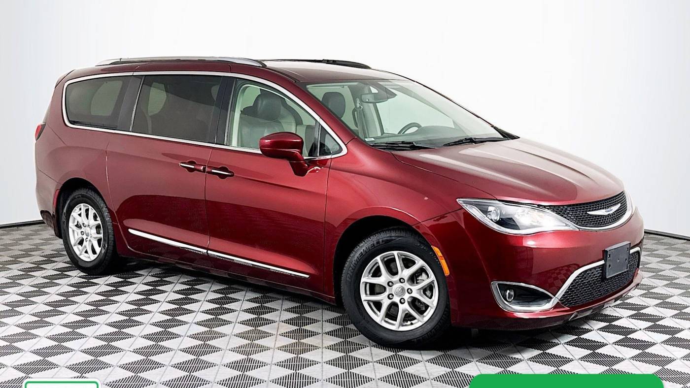 2020 Chrysler Pacifica Touring L — Minivan — 70,656 mi — Houston, TX