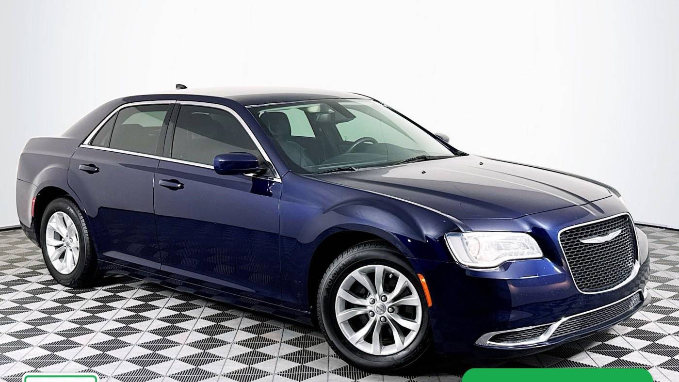 2015 Chrysler 300 Limited — Sedan — 57,041 mi — Houston, TX
