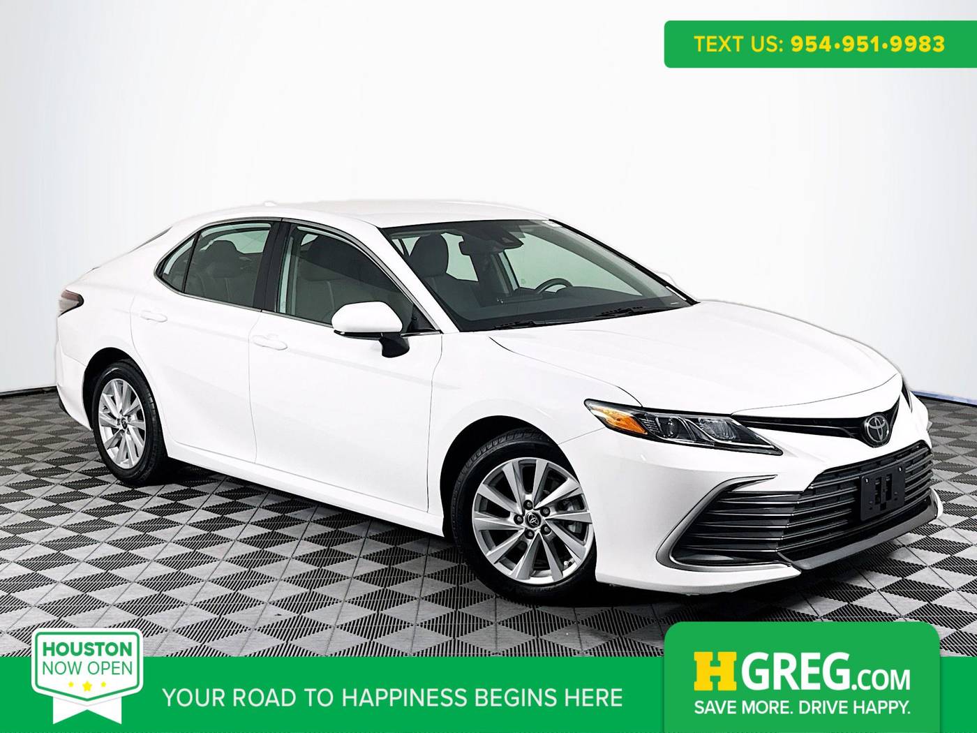 2022 Toyota Camry LE — Sedan — 15,259 mi — Houston, TX