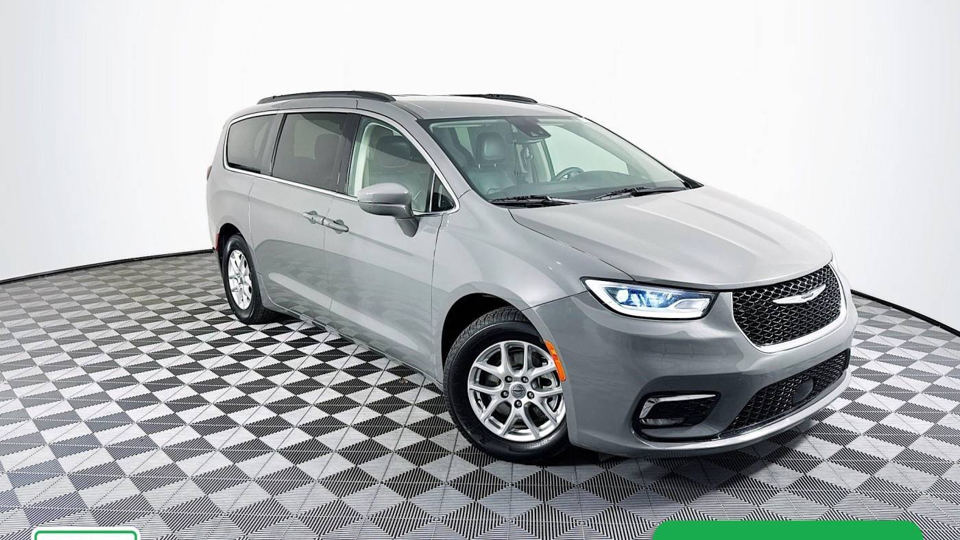 2022 Chrysler Pacifica Touring L — Minivan — 66,716 mi — Houston, TX