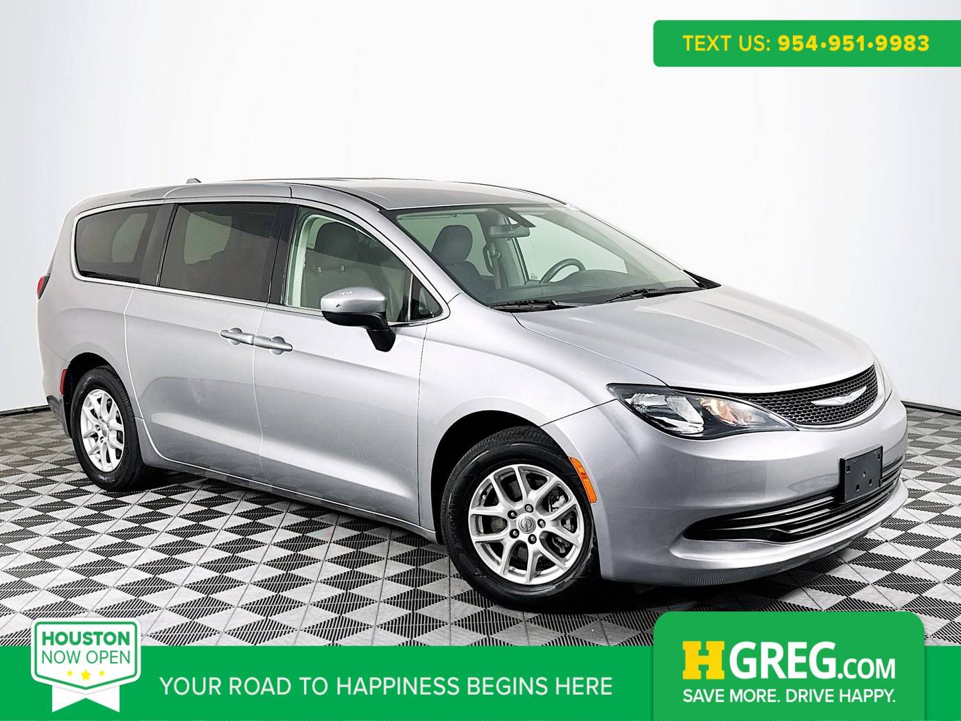 2018 Chrysler Pacifica LX — Minivan — 51,819 mi — Houston, TX
