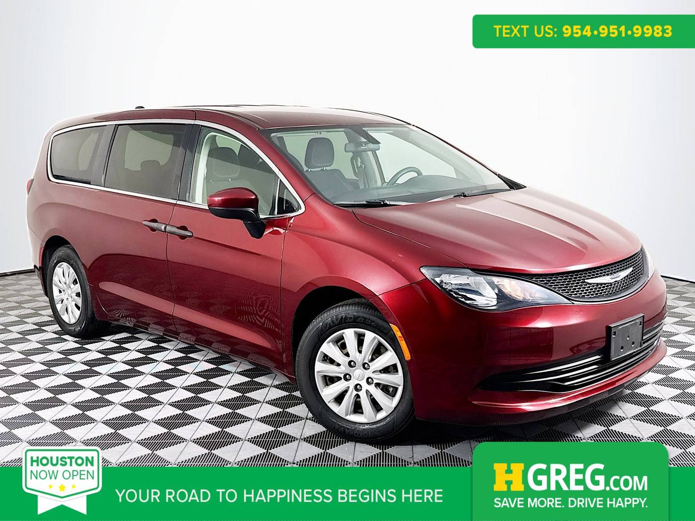 2020 Chrysler Voyager L — Minivan — 16,264 mi — Houston, TX