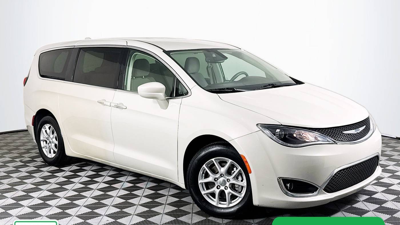 2020 Chrysler Pacifica Touring