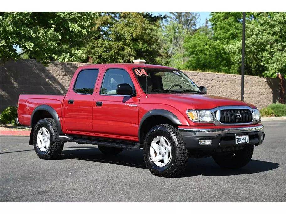 2004 Toyota Tacoma Base — Pickup Truck — 276,809 mi — Sacramento, CA