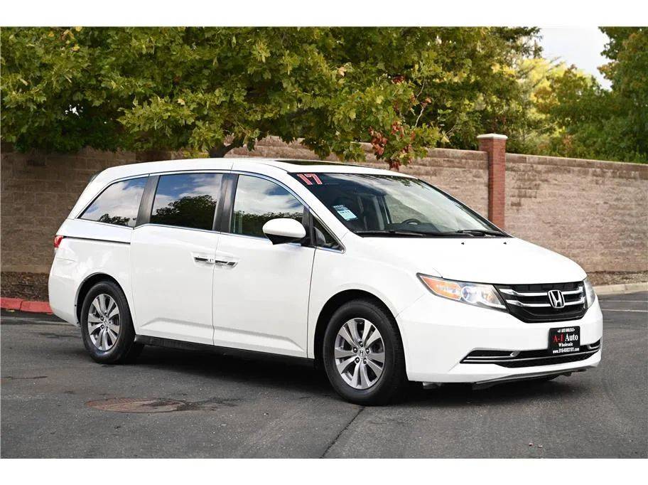 2017 Honda Odyssey EX-L — Minivan — 96,860 mi — Sacramento, CA