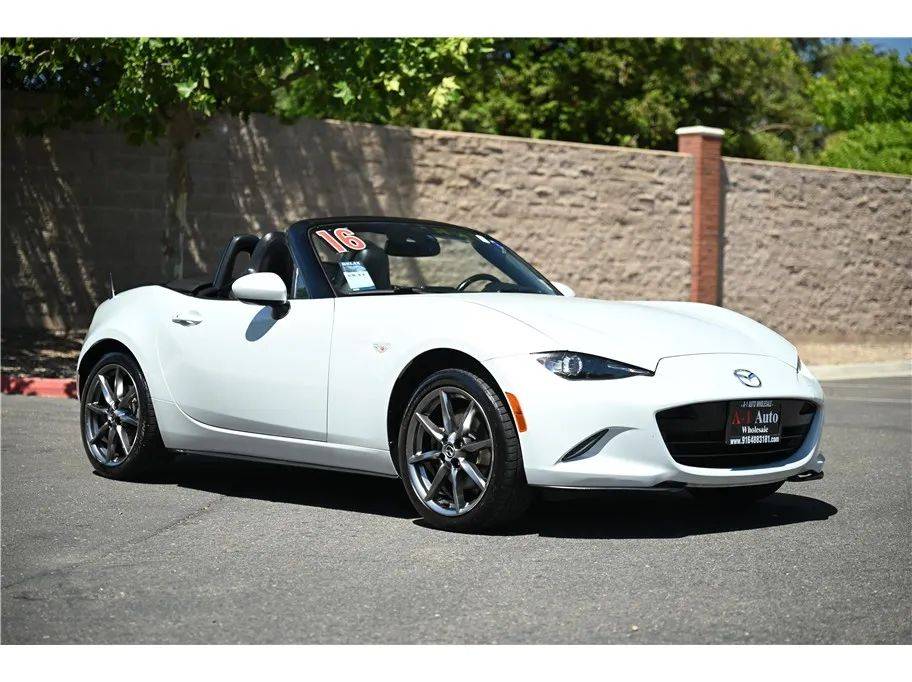 2016 Mazda MX-5 Miata Grand Touring