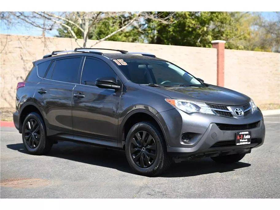2015 Toyota RAV4 LE — SUV — 104,016 mi — Sacramento, CA