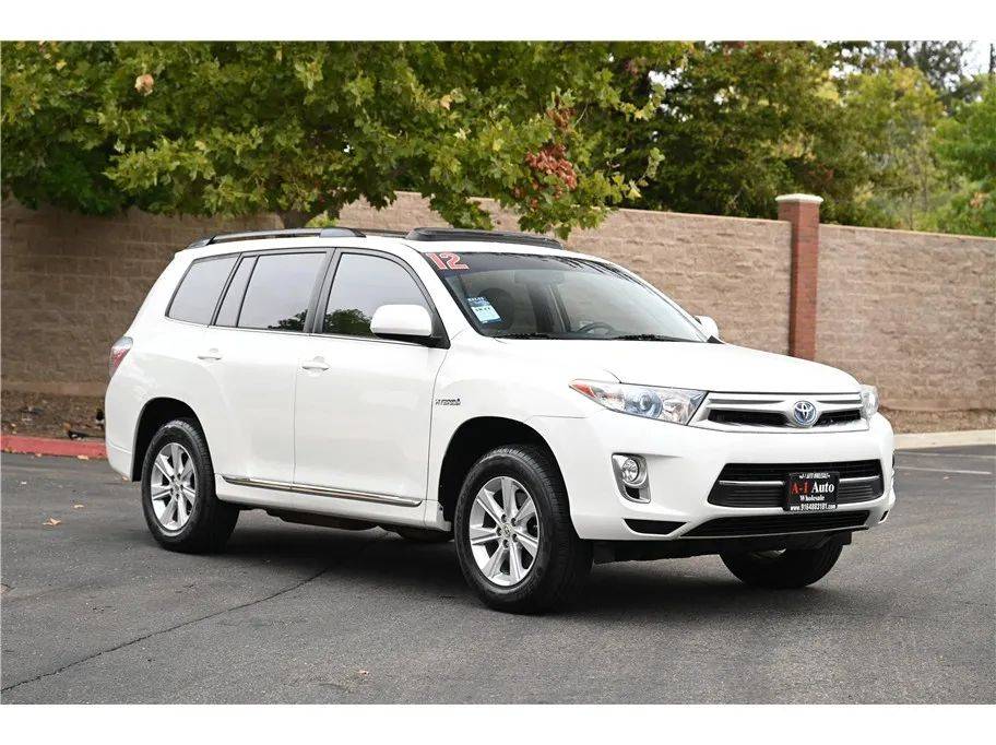 2012 Toyota Highlander Hybrid — SUV — 136,508 mi — Sacramento, CA