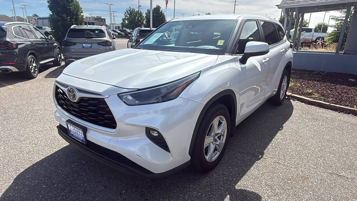 Thumbnail 3