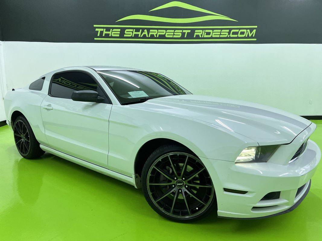 2014 Ford Mustang V6