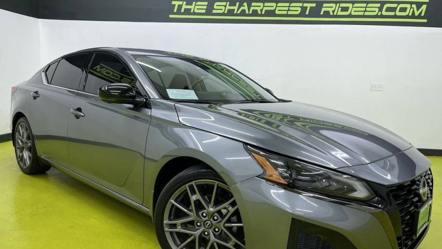 2023 Nissan Altima SR — Sedan — 13,743 mi — Englewood, CO