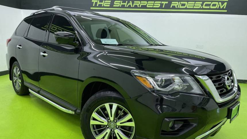 2019 Nissan Pathfinder SL — SUV — 70,131 mi — Englewood, CO