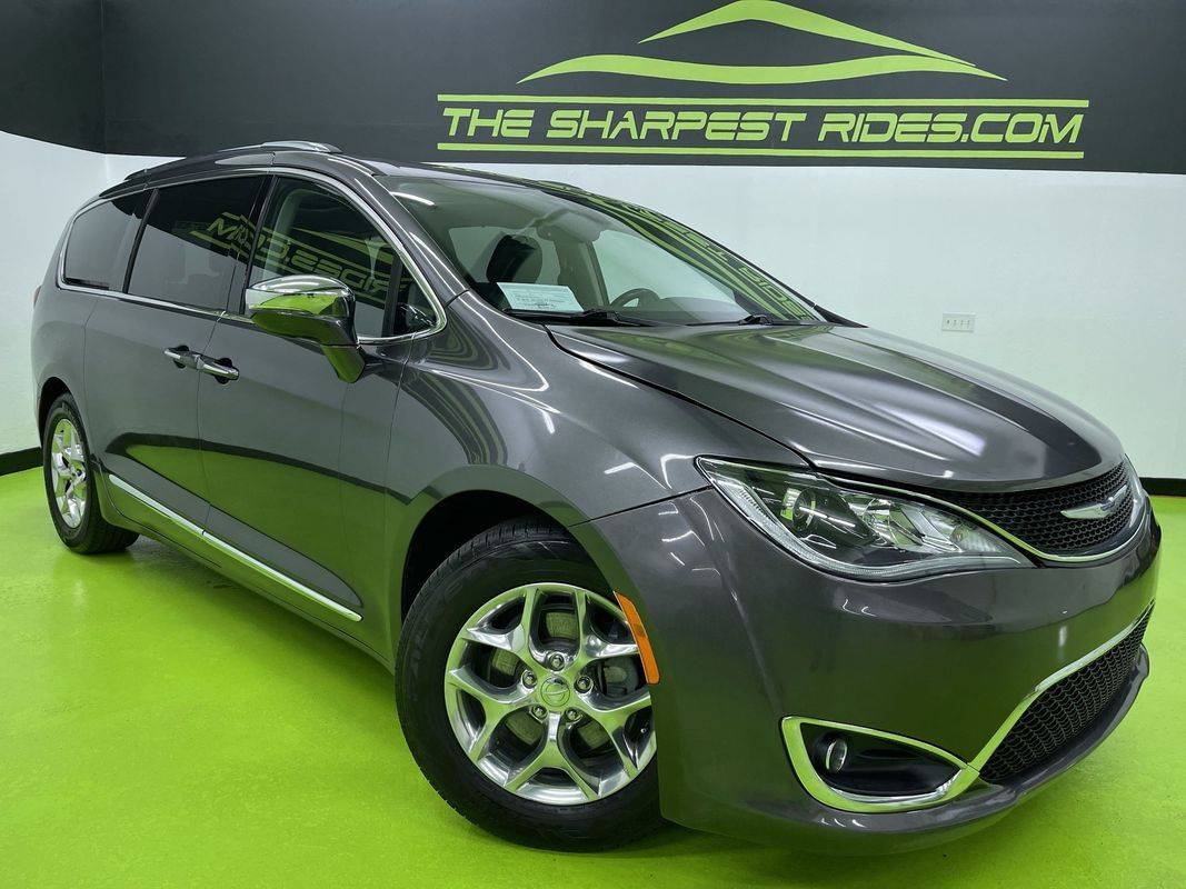 2019 Chrysler Pacifica Limited — Minivan — 56,936 mi — Englewood, CO