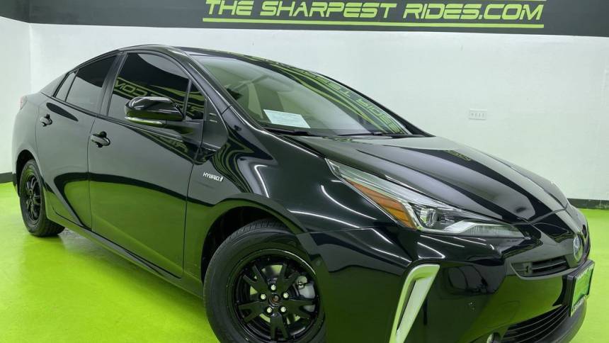 2022 Toyota Prius XLE — Hatchback — 20,365 mi — Englewood, CO