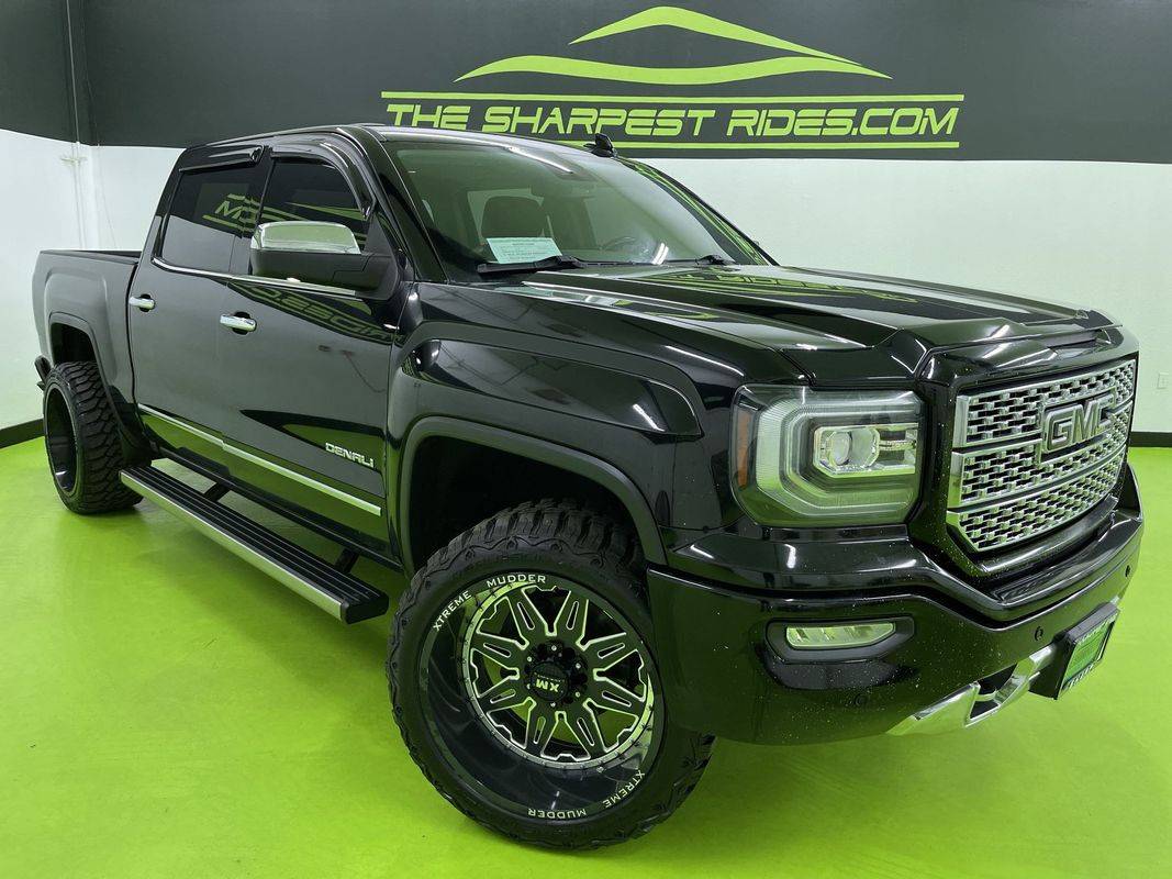2017 GMC Sierra 1500 Denali — Pickup Truck — 154,785 mi — Englewood, CO