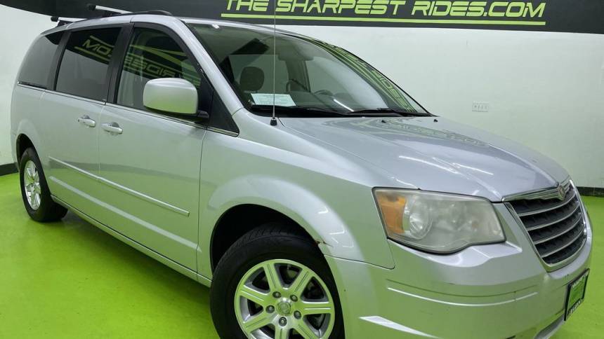 2008 Chrysler Town & Country Touring — Minivan — 179,124 mi — Englewood, CO