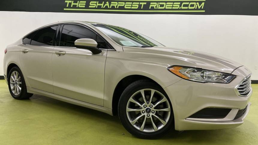 2017 Ford Fusion SE — Sedan — 76,377 mi — Englewood, CO