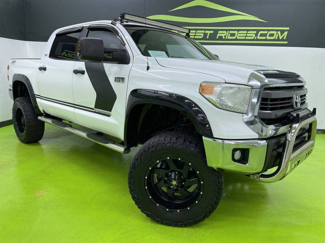 2014 Toyota Tundra SR5 — Pickup Truck — 125,449 mi — Englewood, CO