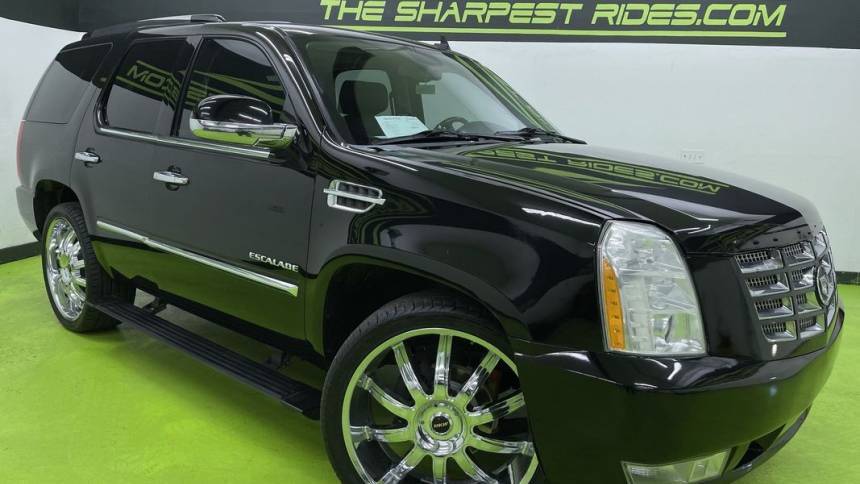 2013 Cadillac Escalade Platinum Edition — SUV — 98,500 mi — Englewood, CO