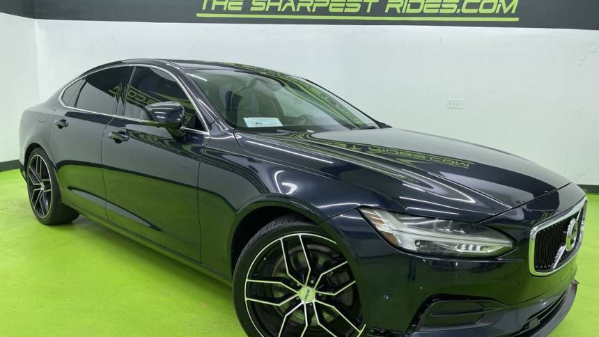 2017 Volvo S90 Momentum — Sedan — 105,890 mi — Englewood, CO
