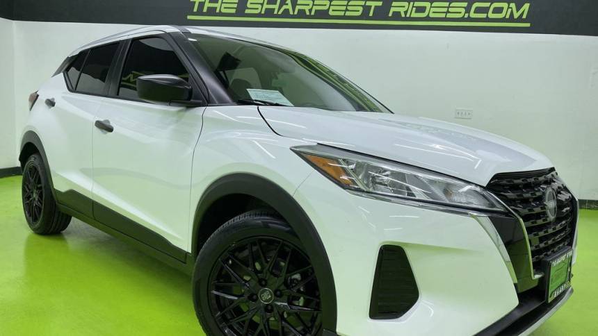 2023 Nissan Kicks S — SUV — 76,582 mi — Englewood, CO