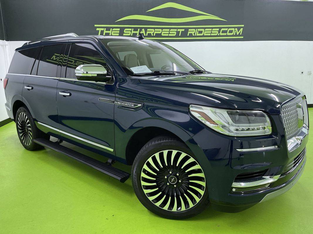 2019 Lincoln Navigator Black Label