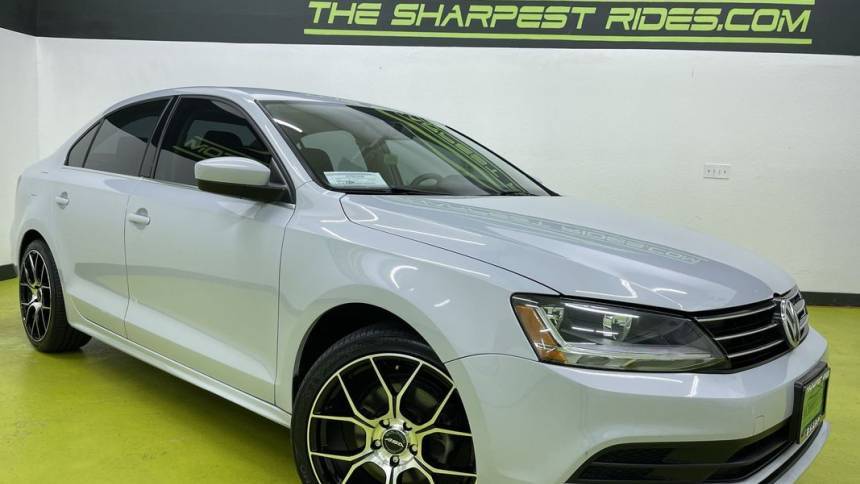 2017 Volkswagen Jetta 1.4T S — Sedan — 86,105 mi — Englewood, CO