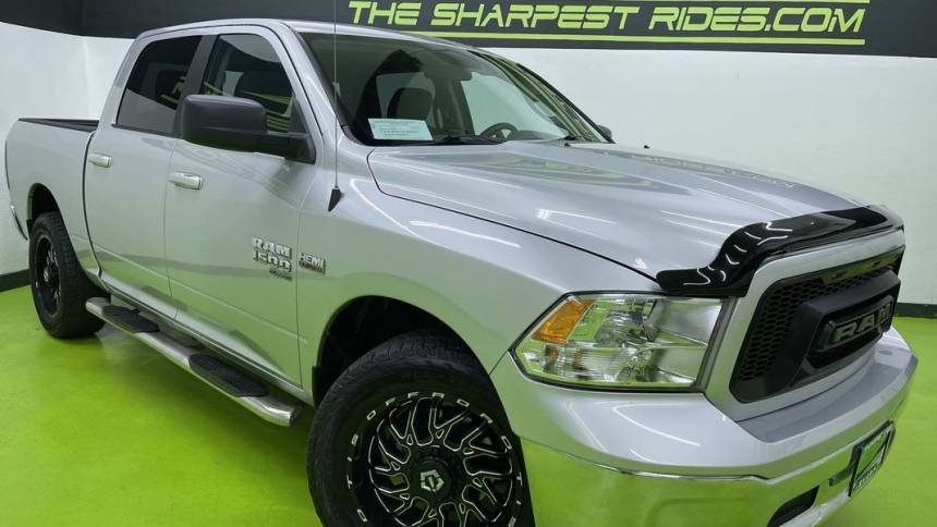 2019 Ram 1500 Classic SLT — Pickup Truck — 111,834 mi — Englewood, CO