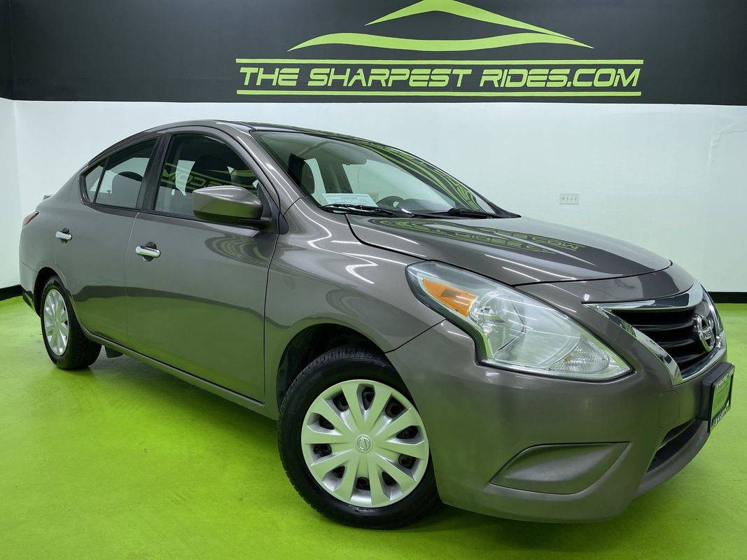 2017 Nissan Versa 1.6 SV — Sedan — 97,026 mi — Englewood, CO