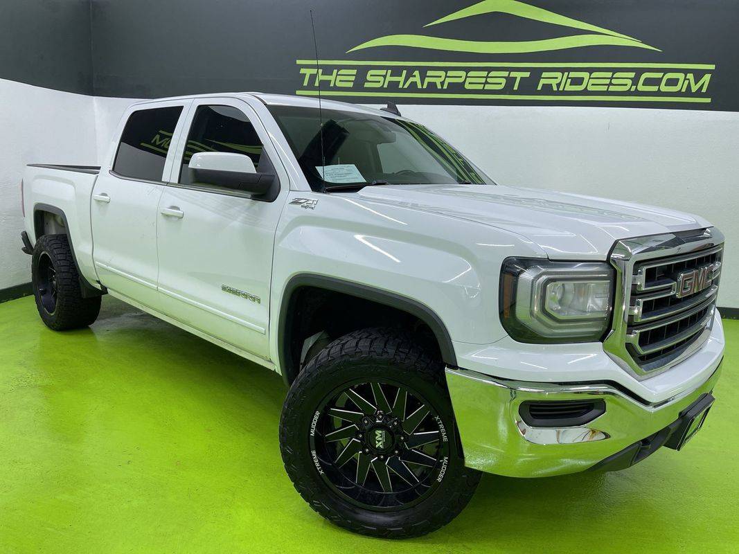 2017 GMC Sierra 1500 SLE — Pickup Truck — 173,478 mi — Englewood, CO