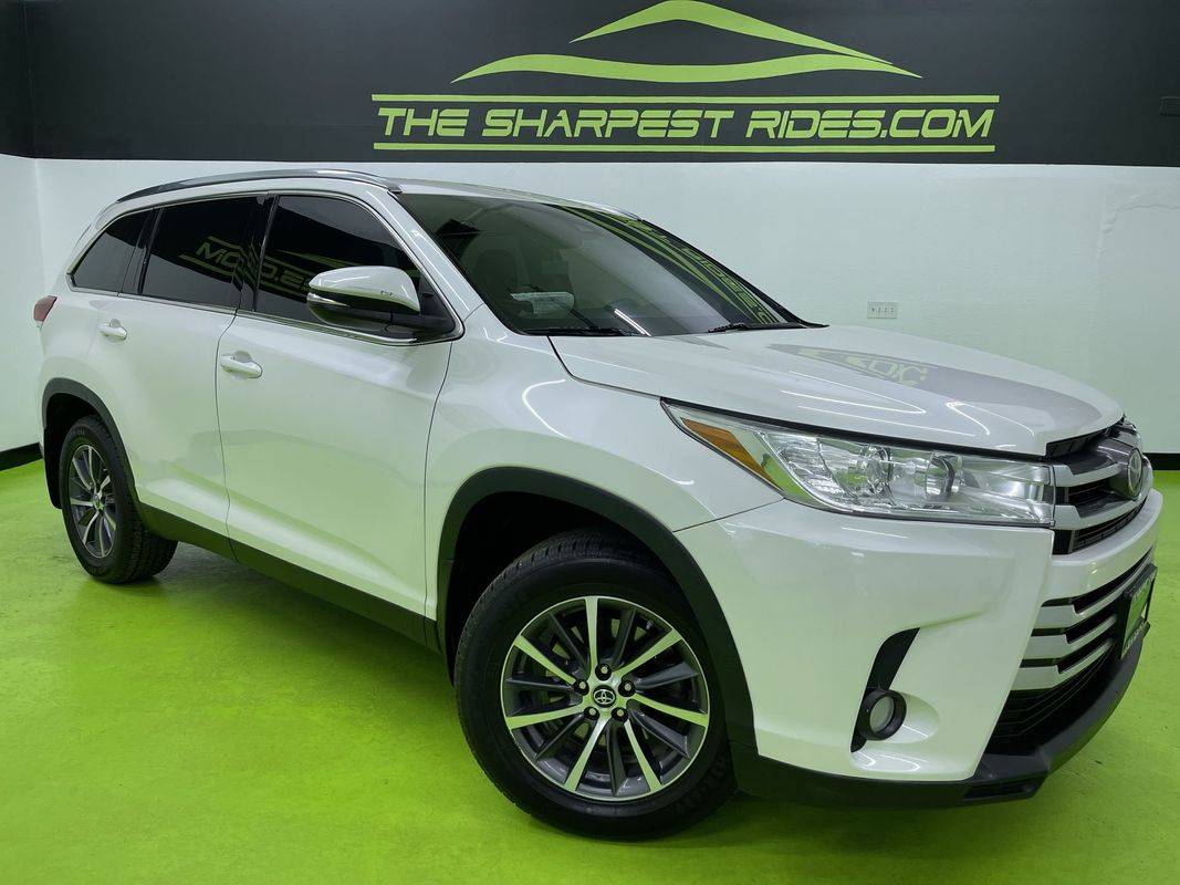 2019 Toyota Highlander XLE — SUV — 112,639 mi — Englewood, CO