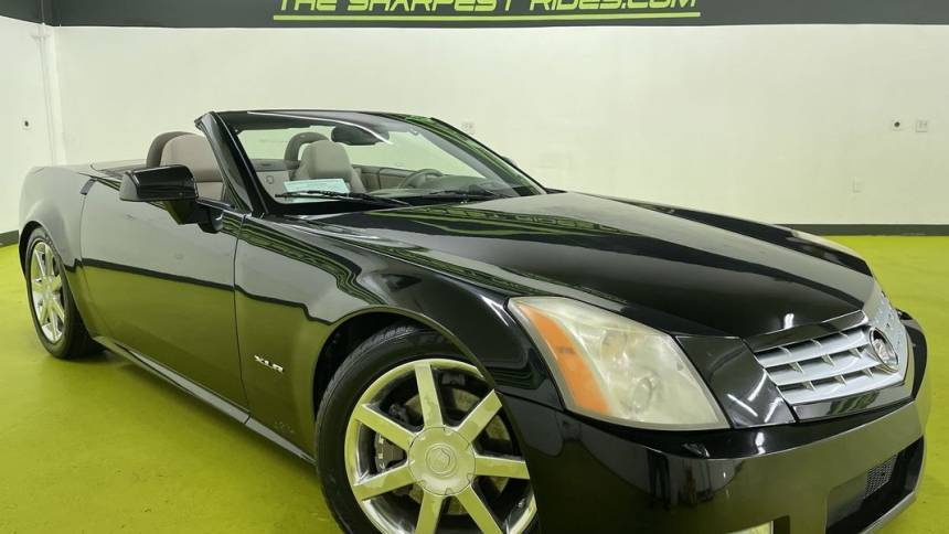 2005 Cadillac XLR Base