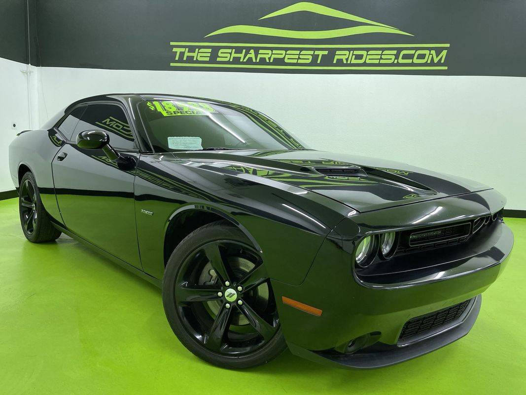 2017 Dodge Challenger R/T — Coupe — 98,608 mi — Englewood, CO