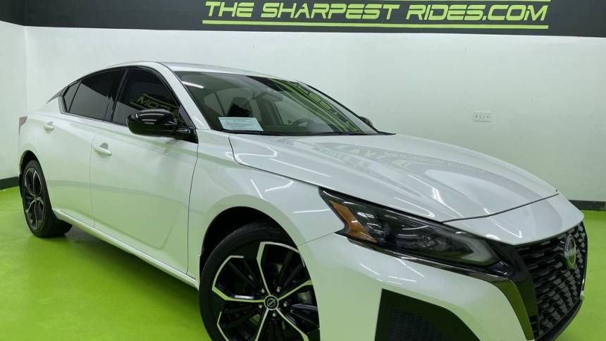 2023 Nissan Altima SR — Sedan — 31,729 mi — Englewood, CO