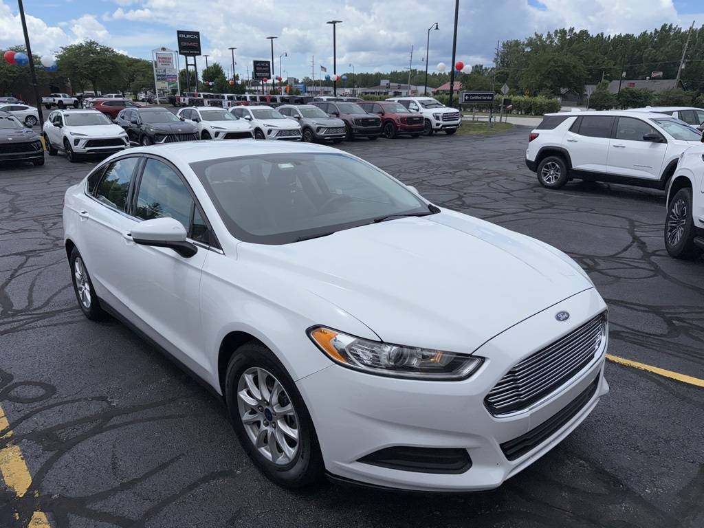 2016 Ford Fusion S — Sedan — 71,571 mi — VALPARAISO, IN