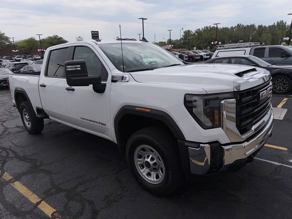 2024 GMC Sierra 2500HD Pro — Pickup Truck — 15,991 mi — VALPARAISO, IN