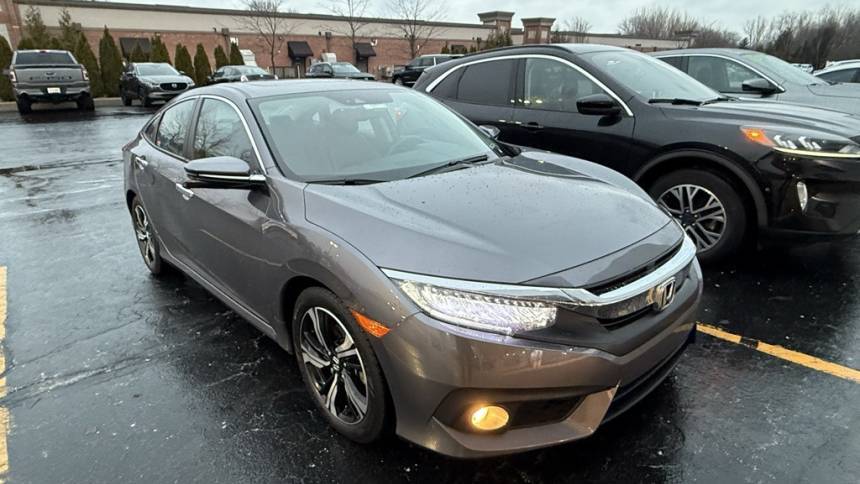 2017 Honda Civic Touring — Sedan — 43,422 mi — VALPARAISO, IN