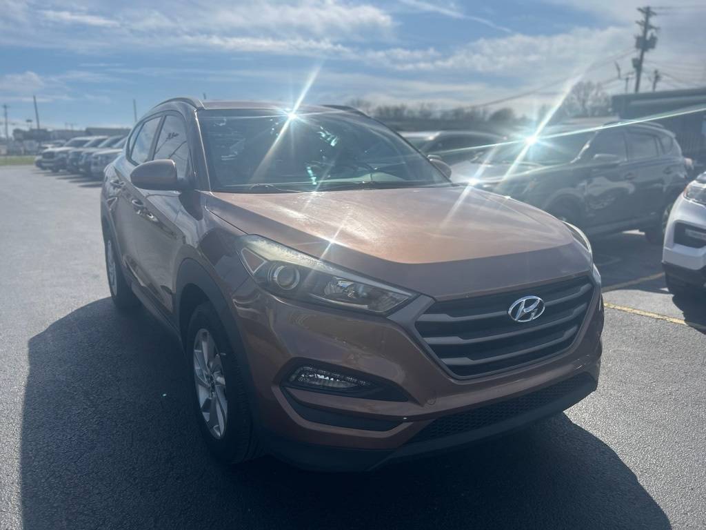2016 Hyundai Tucson SE — SUV — 74,034 mi — Lebanon, TN