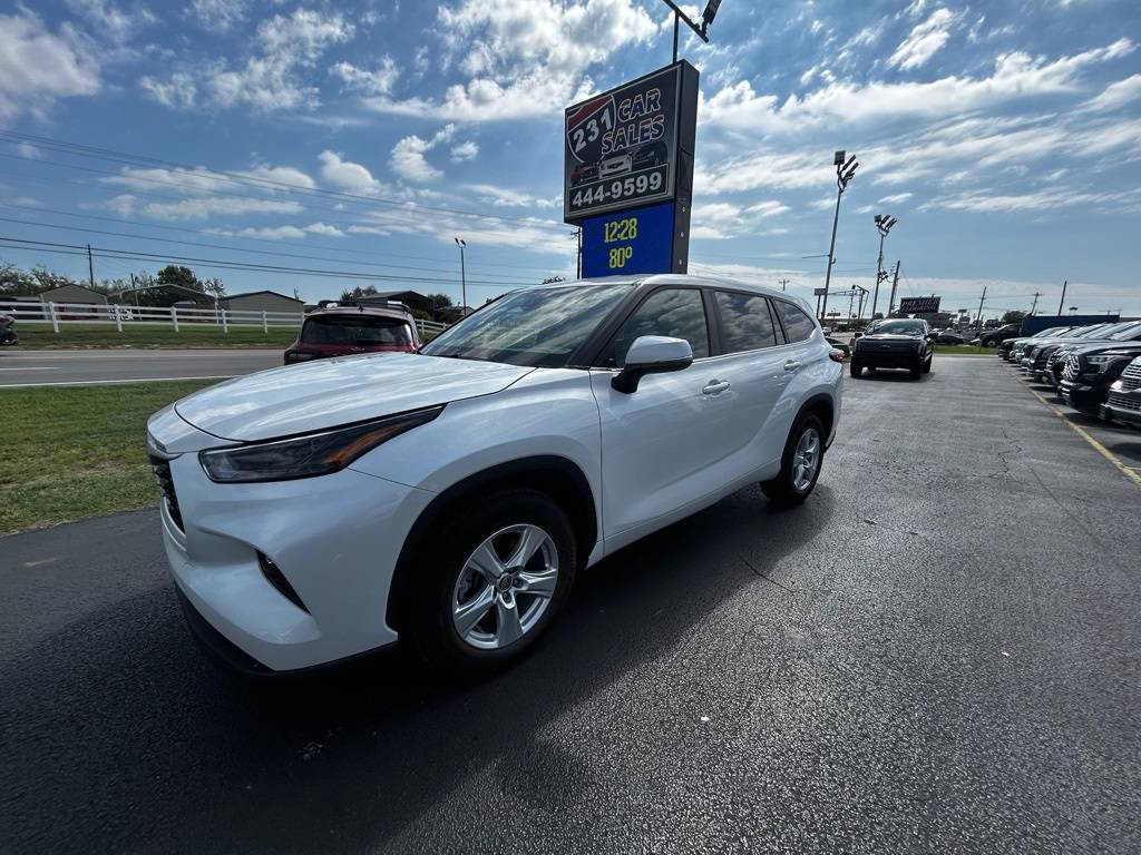 2023 Toyota Highlander Hybrid LE — SUV — 70,071 mi — Lebanon, TN
