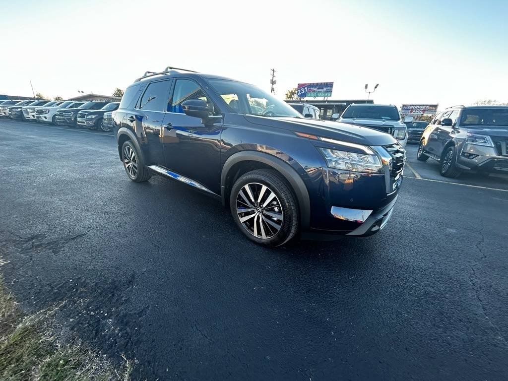 2024 Nissan Pathfinder Platinum — SUV — 18,553 mi — Lebanon, TN