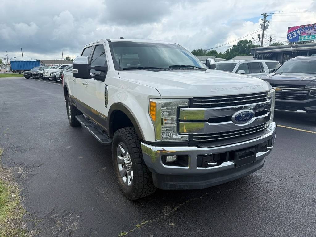 2017 Ford Super Duty F-250 Lariat — Pickup Truck — 144,181 mi — Lebanon, TN