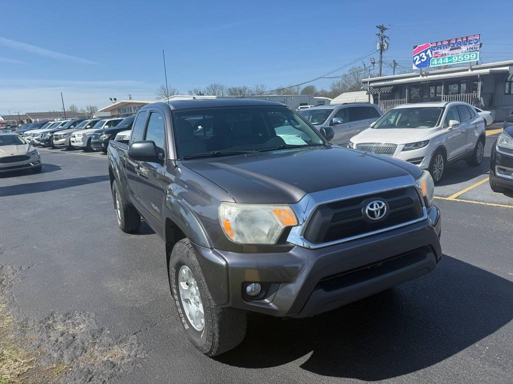 2012 Toyota Tacoma Base — Pickup Truck — 177,125 mi — Lebanon, TN